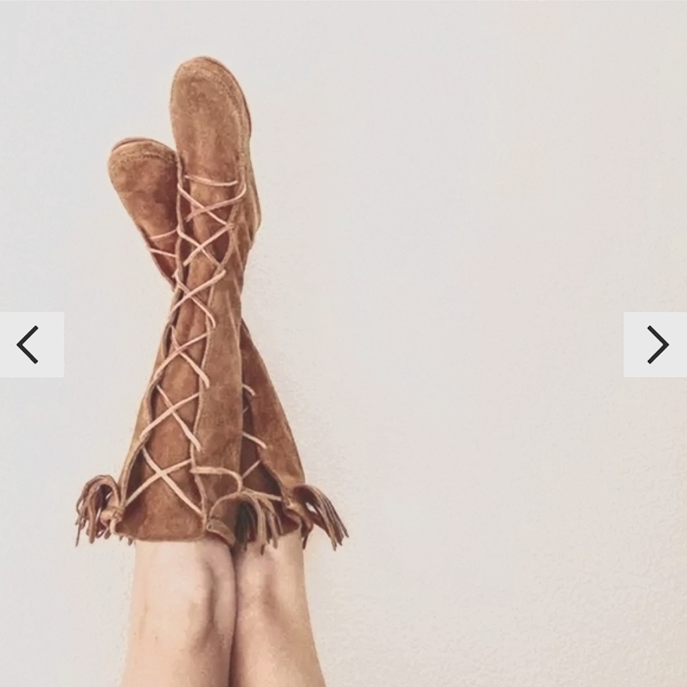 MINNETONKA Front Lace Knee High Fridge Boot